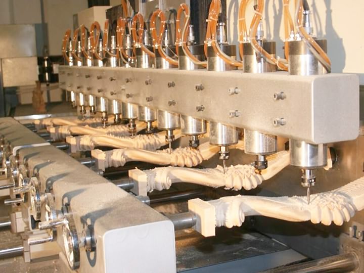 木工多軸數控雕刻機 木工多軸數控雕刻機