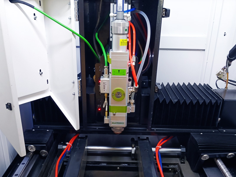 迷你激光金屬珠寶切割機，適用于銀、金、銅
