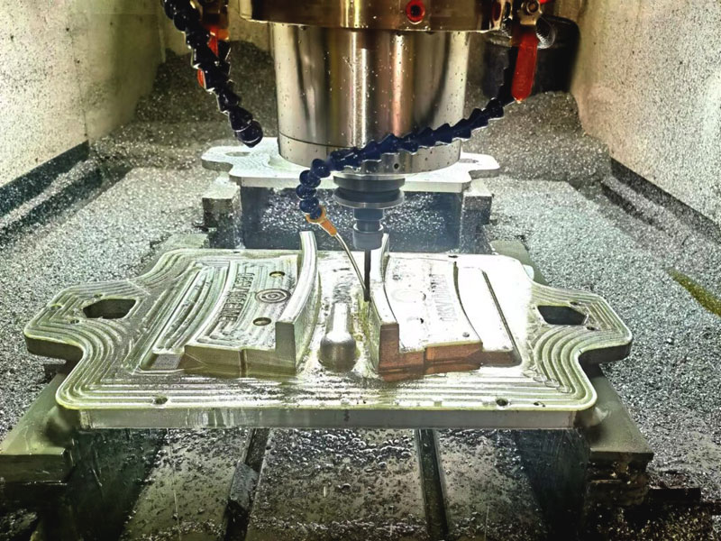 用于模具制造的自動數控銑床