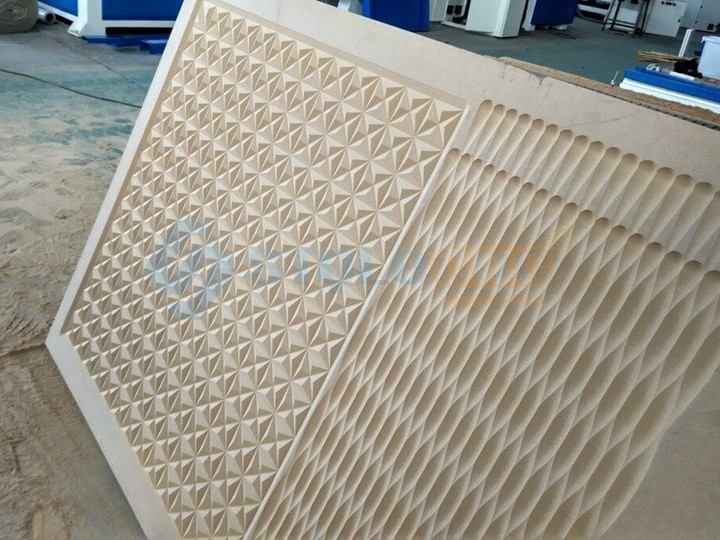 自動換刀數控雕刻機器理念