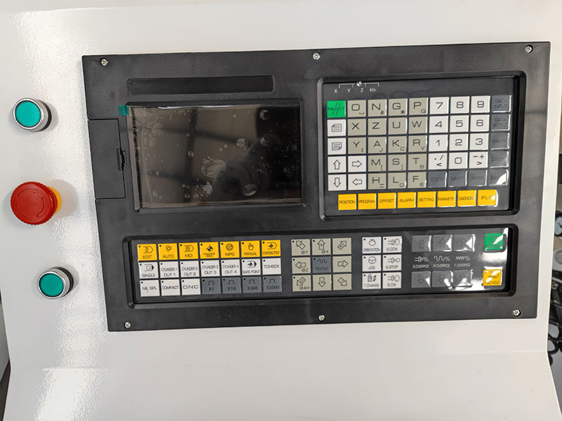 自主研發(fā)控制系統(tǒng)