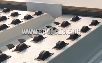 定制家具數控雕刻機自動上料輔助裝置