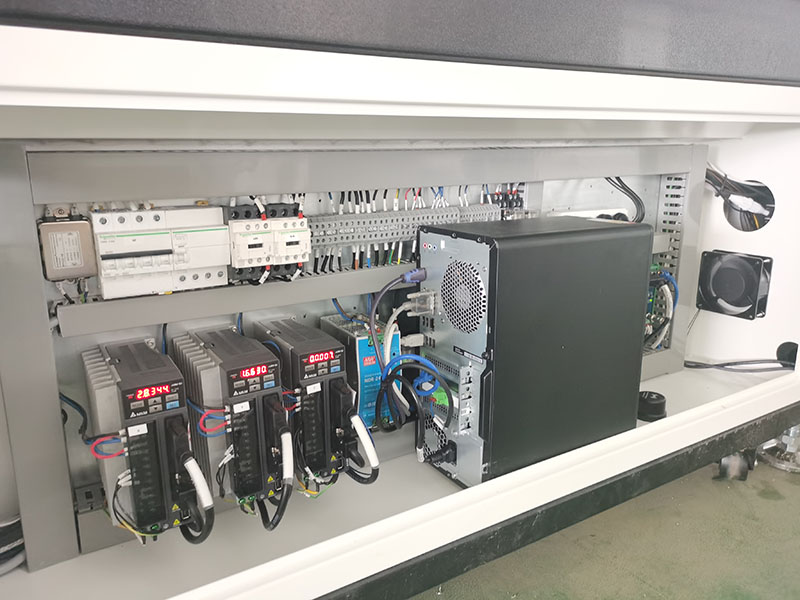 臺灣臺達伺服電機配單滾珠絲杠傳動系統(tǒng)