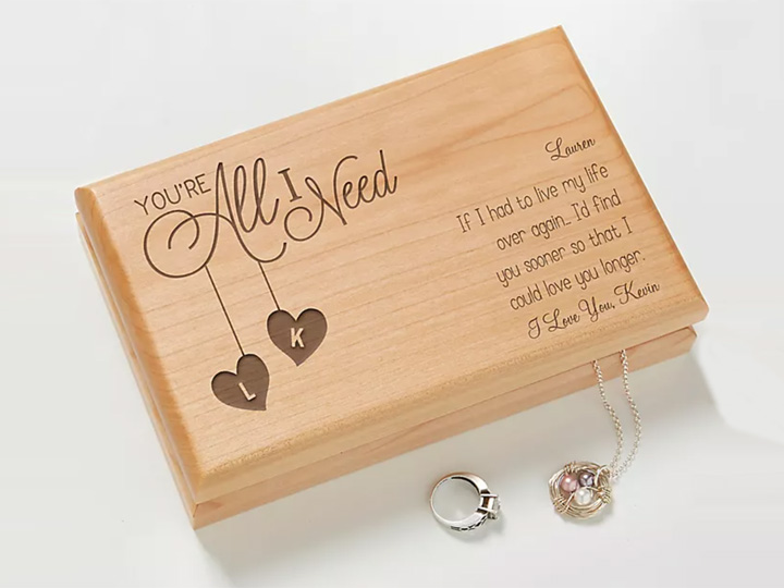 激光雕刻木質珠寶盒