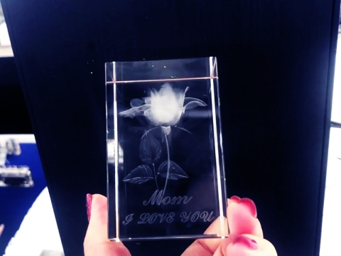 3D 用于氣泡圖制作的地下激光水晶雕刻機(jī) 3D 用于氣泡圖制作的地下激光水晶雕刻機(jī)