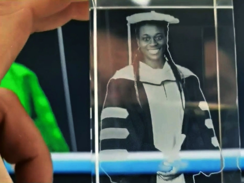 3D內部激光雕刻個性化水晶禮品和工藝品