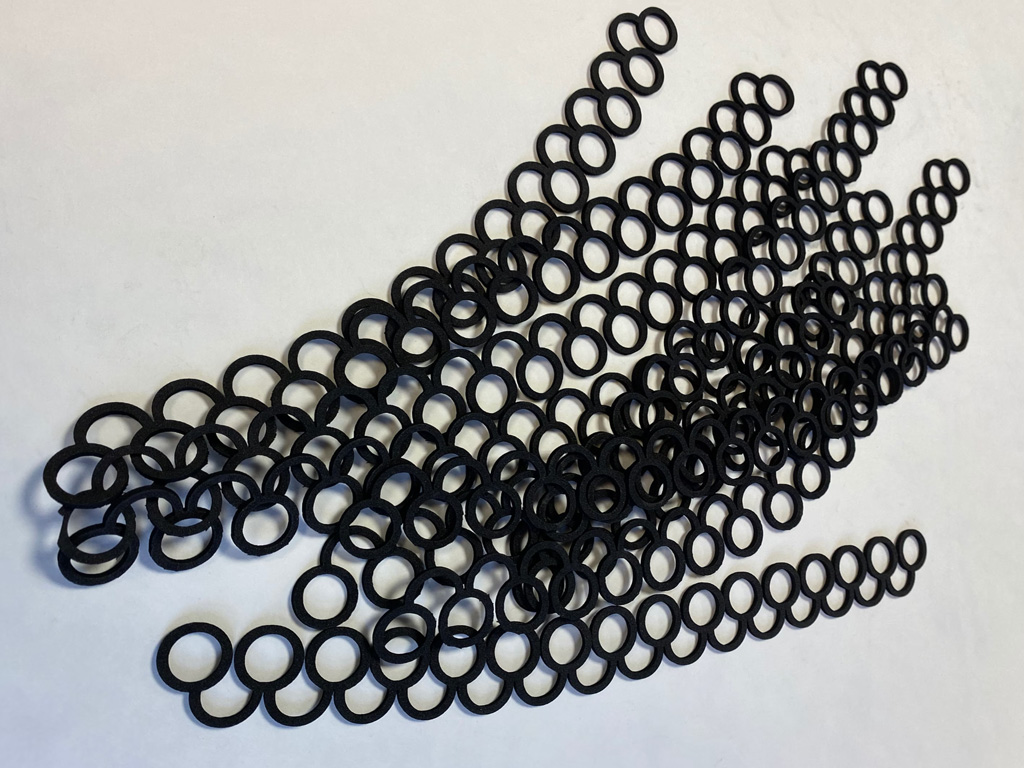 激光切割 EVA 泡沫鎖子甲