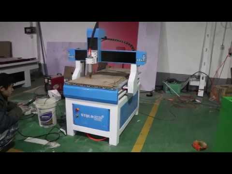 羅馬尼亞學校的小型數控雕刻機 6090