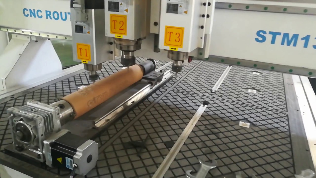 氣動自動換刀數(shù)控銑床(帶車床附件) 氣動自動換刀數(shù)控銑床(帶車床附件)